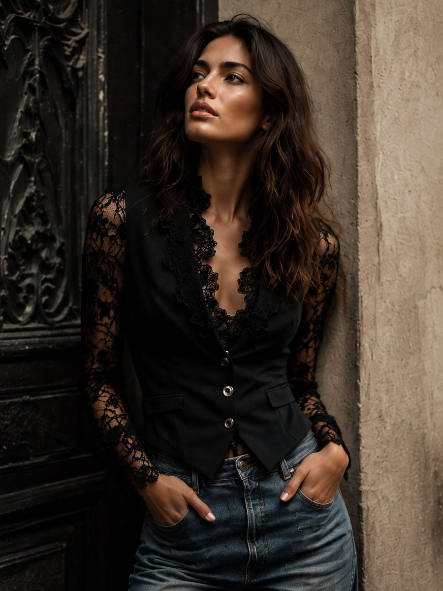 Liora | Giacca Blazer Nera con Maniche Semi-Trasparenti